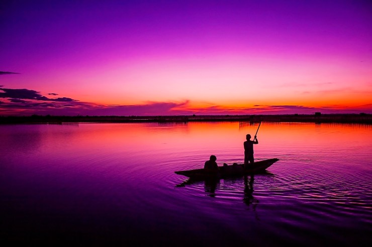 fishing-in-sunrise